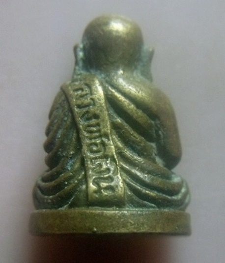 **เบา​ๆ​**รูปหล่อหลวงพ่อเงิน วัดบางคลาน เนื้อทองผสม เก่าๆ**เนื้อจัด ตอกโค้ด สวยๆ 