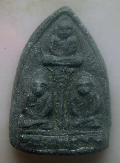 **เบา​ๆ​**หลวงปู่ทวด ย้อนยุคพิมพ์สามทวด รุ่นเสาร์ห้า ผสมผงเก่าพระสามทวดปี 07**พิธีดี มวลสารเยี่ยม