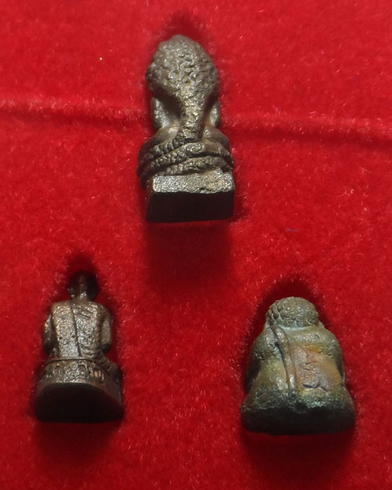 พระชุดไตรภาคี รุ่นสมปรารถนาเฮง หลวงพ่อหยอด วัดแก้วเจริญ จ.สมุทรสงคราม ปี๒๕๓๗