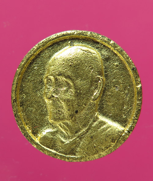 พระผงรูปเหมือน หลวงปู่เหมือน วัดกำแพง