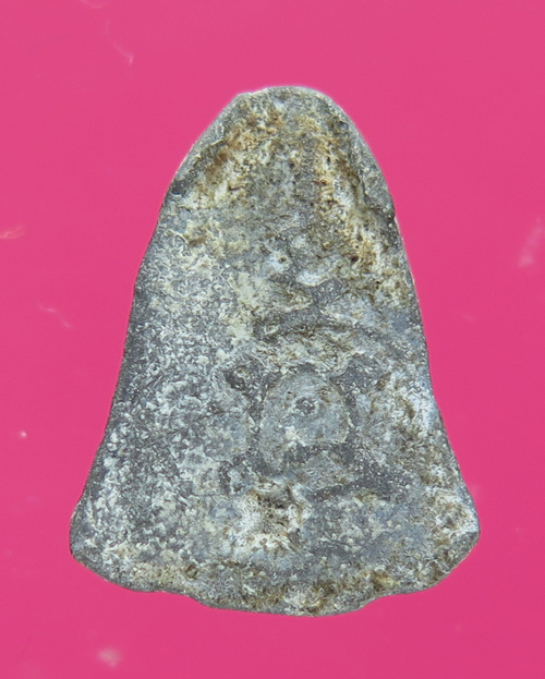 ปิดตาข้างตอกแตก หลวงปู่โต๊ะ วัดประดู่ฉิมพลี