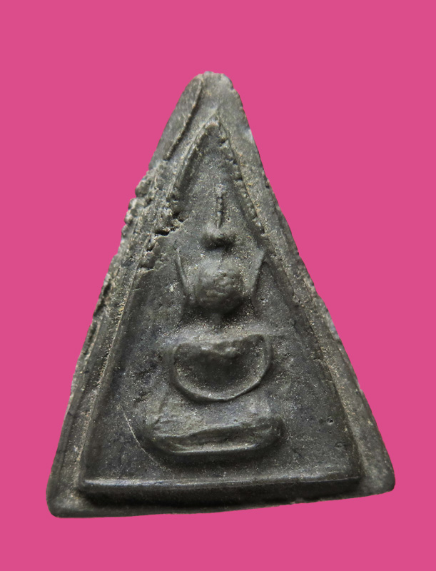 พระพิมพ์ตุ๊กตา เนื้อดินดำ เก่าจัด