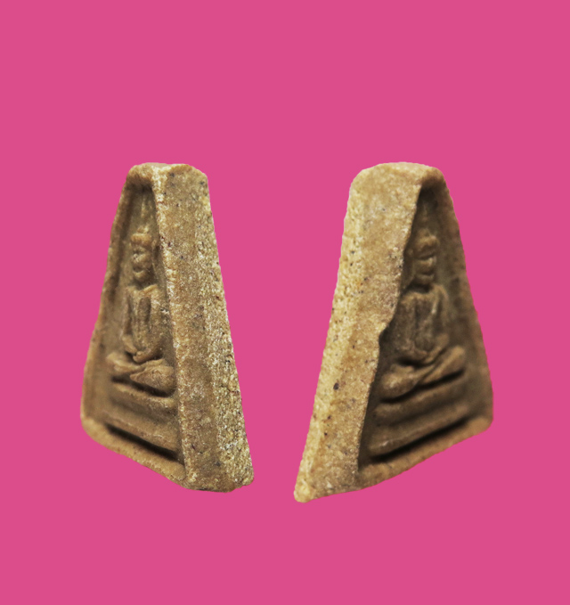 พระหลวงพ่อเพชร วัดลานบุญ เนื้อผงน้ำมัน หลังยันต์ ปี12