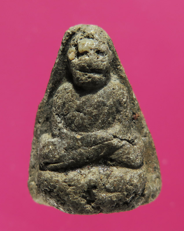 พระหลวงปู่ทวด เนื้อว่าน เก่า สอดตะกรุด ตะกั่ว