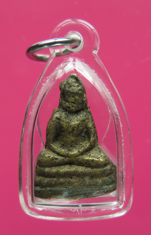 พระชัยวัฒน์ พระครูลืม วัดอรุณ