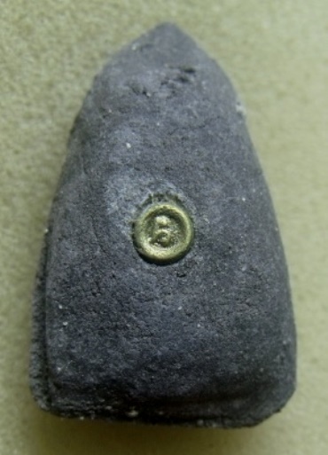 **เบาๆ**หลวงปู่ทวดเนื้อว่านหลังฝังเม็ดโค้ด รุ่นมหายันต์นอโม มหาเศรษฐี วัดบ้านสวน จ.พัทลุง ปี ๒๕๕๑**