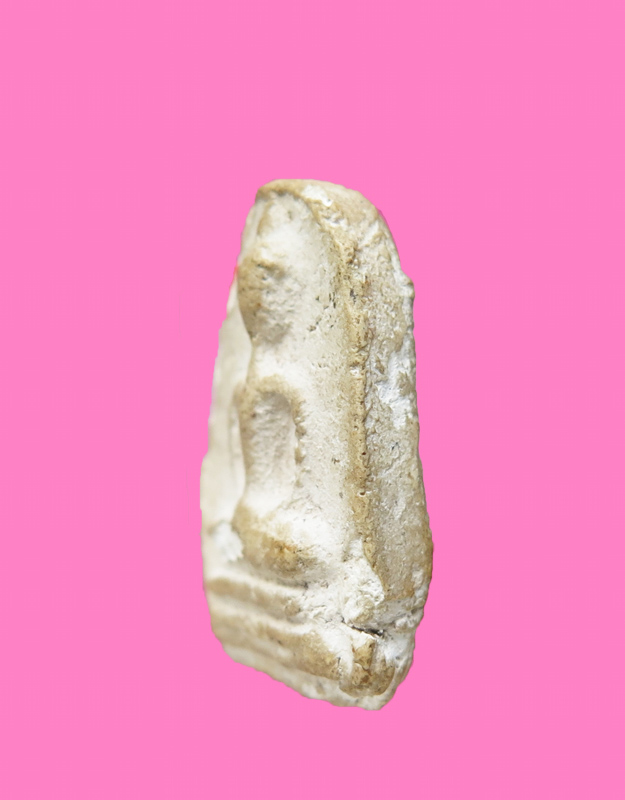 พระกรุวัดเงินคลองเตย พิมพ์เล็บมือฐานสูง พร้อมตลับเงินงานมือ