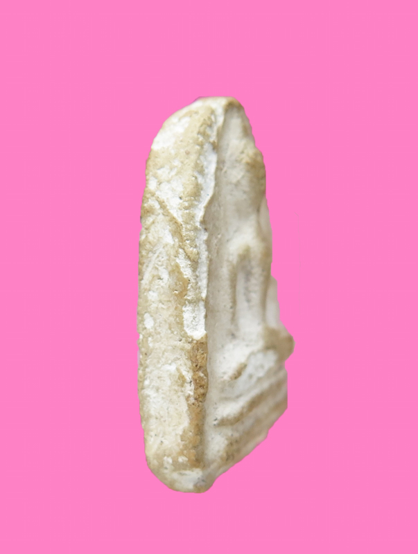 พระกรุวัดเงินคลองเตย พิมพ์เล็บมือฐานสูง พร้อมตลับเงินงานมือ