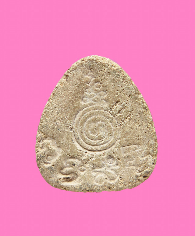 ปิดตา เนื้อผง หลังยันต์