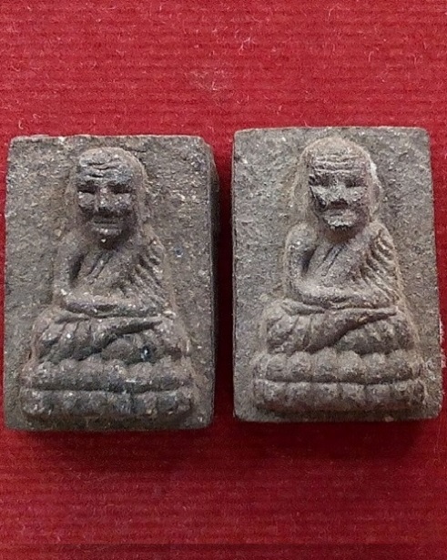 หลวงปู่ทวด วัดห้วยมงคล พิธีมหามงคลผ่านไฟ ปี44 เนื้อผงว่าน108 พิมพ์เล็ก...เคาะเดียวแดง.... 