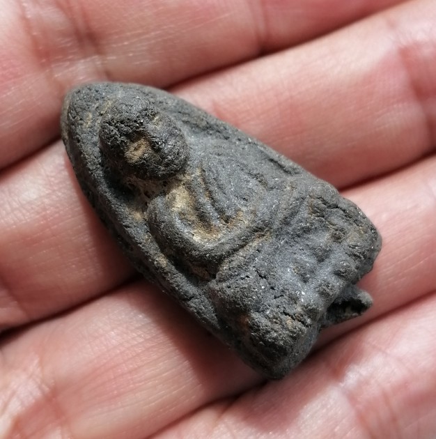 หลวงปู่ทวดเนื้อว่าน​ พิมพ์ใหญ่ วัดเขาอ้อ จ.พัทลุง จัดสร้างปี พ.ศ.2505​ เคาะเดียว    