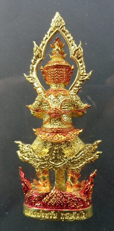 รูปหล่อลอยองค์ท้าวเวสสุวรรณฯ หลวงพ่อหวั่น วัดคลองคูณ จ.พิจิตร เนื้อสัมฤทธิ์อาบทองแท้ลงยา สวยครับ