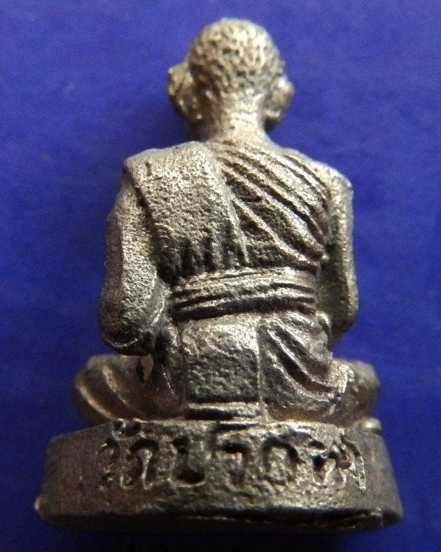 รูปหล่อหลวงพ่อชุบ วัดปากท่อ จ.ราชบุรี