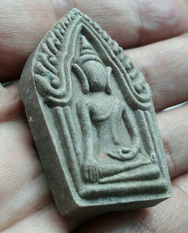 พระขุนแผนครูบาอ่อน รัตนวัณโณ ขุนแผนเเก้วกล้า รุ่น 1 วัดสันต้นหวีด อ.เมือง จ.พะเยา เคาะเดียว