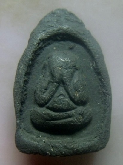 **เบาๆ**หลวงปู่ทวด เนื้อว่าน พิมพใหญ่ หลังพระปิดตามหาลาภ**สวยๆ เชิญชมครับ