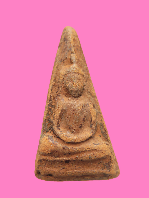 พระเนื้อดิน สวมพระมาลา เก่า