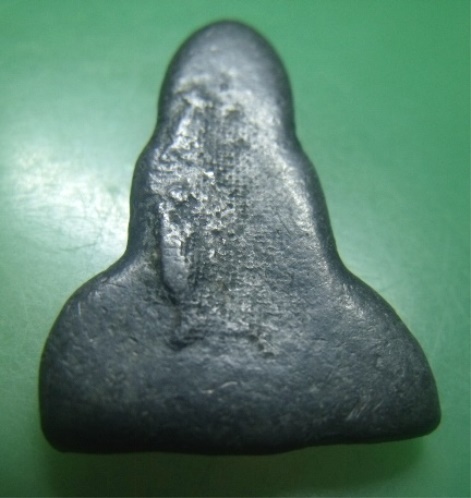 **เบา​ๆ​**พระร่วงนั่ง เนื้อชิน เก่าๆ สวย ไม่ทราบที่**เนื้อจัด เชิญชมครับ