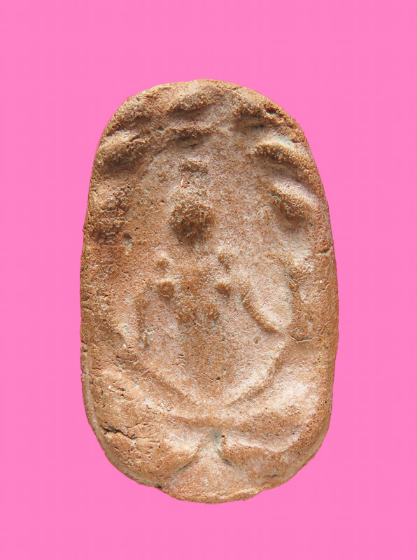 พระเนื้อดินพิมพ์นาคปรกห้อยประคำใหญ่ ยุคต้น หลวงพ่อปอ วัดประชุมชน สุพรรณบุรี