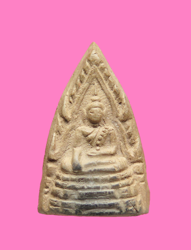 พระพุทธชินราช เนื้อดิน หลังลายผ้า กดยันต์ อกเลา