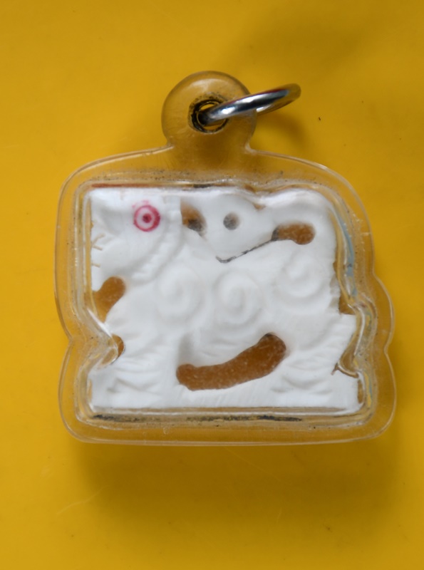 สิงห์หลวงปู่ตี๋ วัดท่ามะกรูด