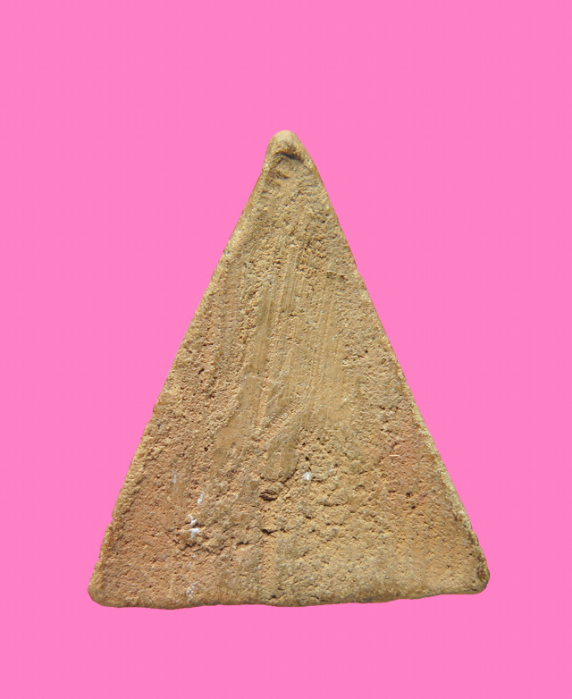 นางพญาเนื้อดิน ขึ้นกรุที่หอติสสเทวาภิธาน วัดสุทัศน์