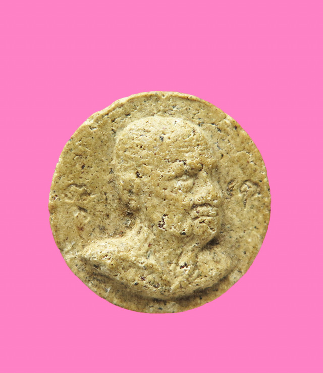 พระผง พิมพ์จันทร์ลอย หลวงพ่อบุญมี วัดอ่างแก้ว สภาพสวย 