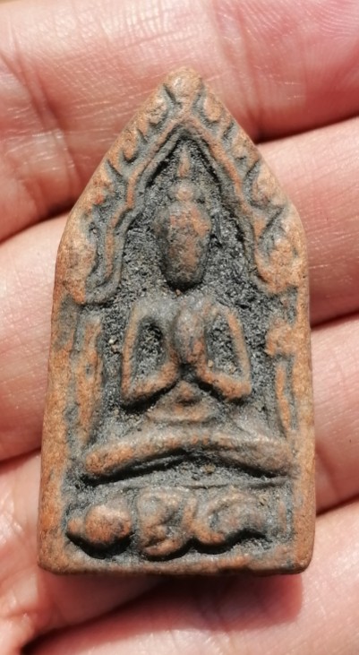 ขุนแผนปลุกกุมาร​ เนื้อดิน​ หลวงพ่อกวย​ วัดโฆษิตาราม​ ยุคต้น เคาะเดียว     