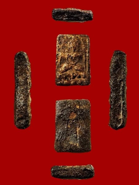 พระผงยาจินดามณี หลวงพ่อสิน วัดบางกระดี่