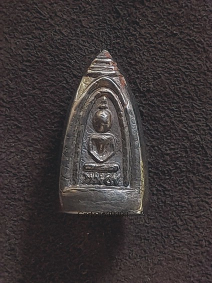 พระพรหม ๓ หน้า หลวงพ่อขัน วัดสระตะโก อ.บ้านโป่ง ราชบุรีครับ หายากๆ ครับผม