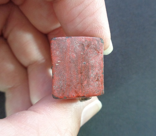 แม่นางกวักลงลักปิดทอง เทพีแห่งโชคลาภค้าขาย ขนาดหน้าตักกว้าง 1.5 ซม. สูง 3.5 ซม. สวยครับ