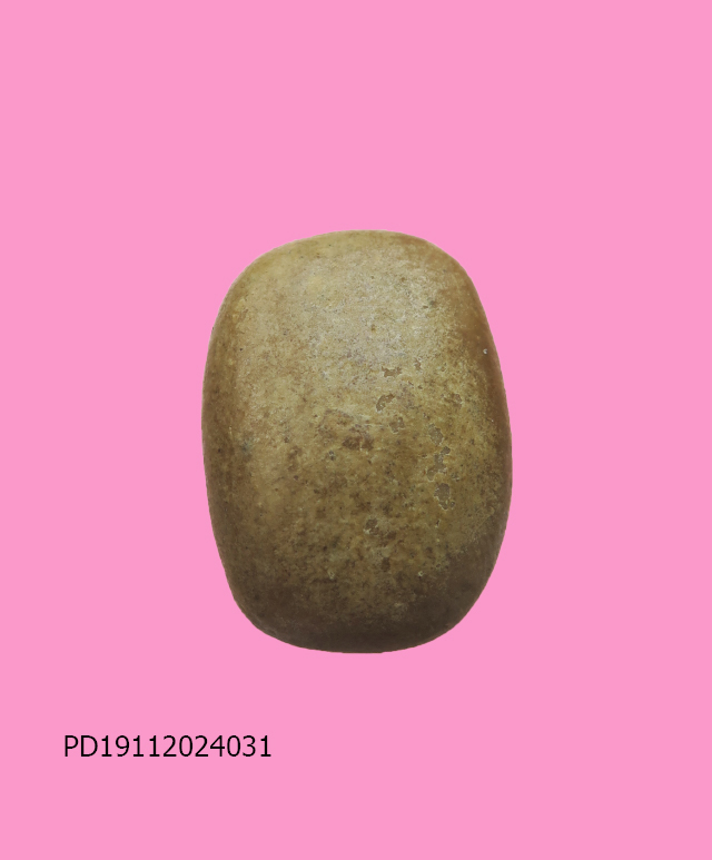 พระสังกัจจายน์ ฐานผ้าทิพย์ หลวงพ่อกวย พิมพ์หายาก