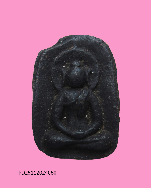 พระพิมพ์ซุ้มกอ หลังลายผ้า