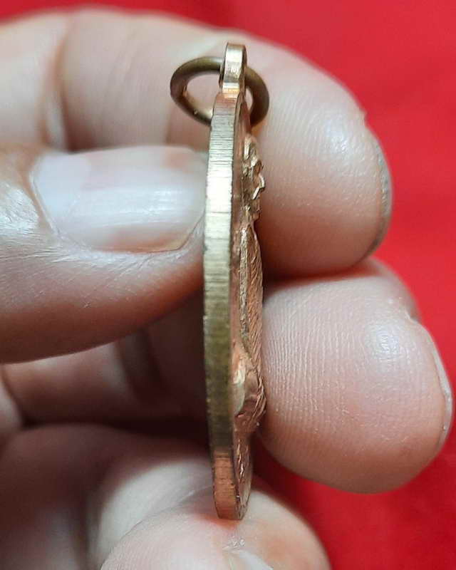 เหรียญรูปเหมือน น.ว.ม.ดอกบัว 2 ข้าง ท่านธรรมวิตกโก วัดเทพศิรินทร์ฯ ปี2515กะไหล่ทอง 1โค๊ต