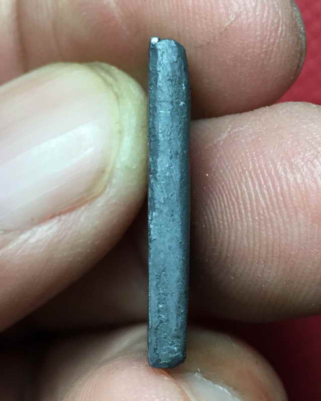 พระพิมพ์สี่เหลี่ยม หลวงพ่อเชื้อ วัดใหม่บำเพ็ญบุญ