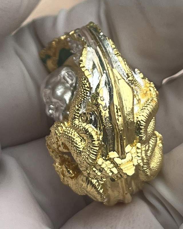 หลวงปู่จื่อ หลวงปู่จือ วัดเขาตาเงาะ ชัยภูมิ งานพุทธศิลป์ ชุดกรรมการ เนื้อ  K ลงยาเขียว