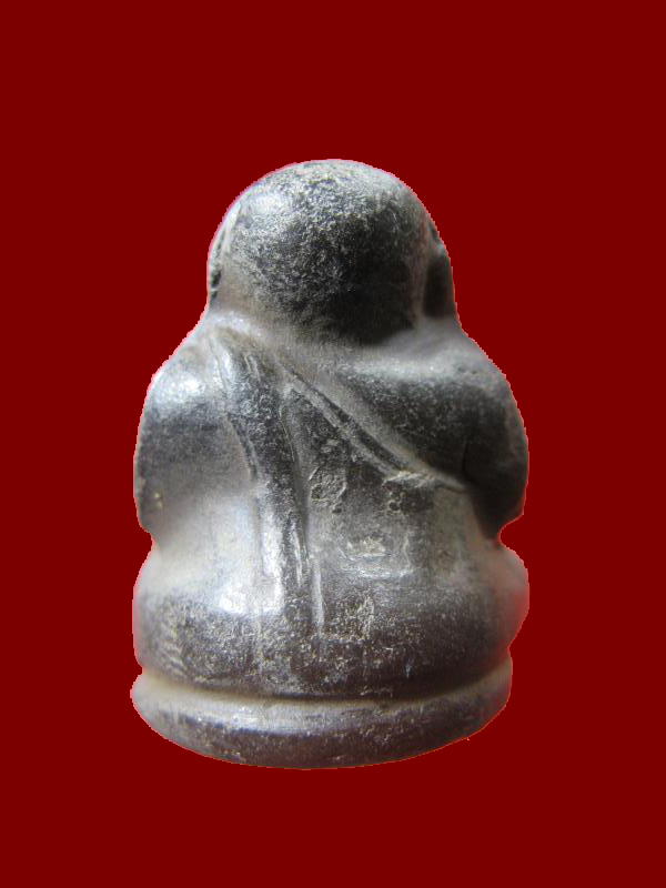 $ พระสังกัจจายน์ลอยองค์ หลวงพ่อกวย วัดโฆสิตาราม (วัดบ้านแค) จ.ชัยนาท เนื้อดินผสมผงใบลาน องค์ที่ ๒