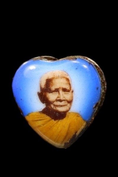 ล็อคเก็ตหลวงปู่แหวน สุจิณโณ วัดดอยแม่ปั๋ง เชียงใหม่