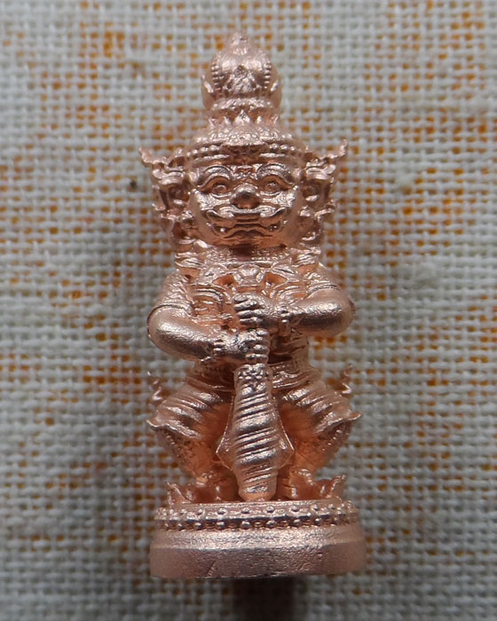 ท้าวเวสสุวรรณ รุ่นเจ้าสัวธรรมชัย พระครูปลัดธนภัทร วัดธรรมชัยมงคล (ทุ่งละคร) จ.เชียงใหม่