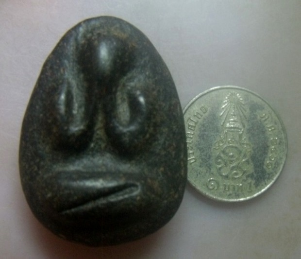 **เบาๆ**พระปิดตามหาลาภ เนื้อผงคลุกรัก หนึกนุ่ม แห้งเก่า ไม่ทราบที่**เนื้อจัด สวยๆ