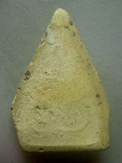 **เบาๆ**พระพุทธโคดม พิมพ์ห้าเหลี่ยม หลวงพ่อขอม วัดไผ่โรงวัว จ.สุพรรณบุรี ปี ๒๕๐๕**เนื้อดิน สวยๆ