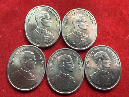 เหรียญพระพุทธปัญจภาคี เนื้อทองแดง 5 เหรียญ ปี 2539 เคาะเดียว 500