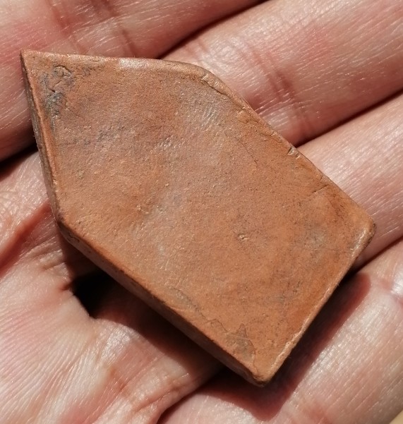 ขุนแผนแข้งหมอน​ หลวงพ่อกวย​ วัดโฆษิตาราม​ เนื้อดิน​ ยุคต้น​ เคาะเดียว    