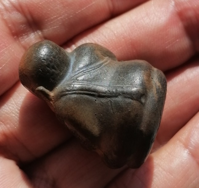 พระสังกัจจายน์ลอยองค์ หลวงพ่อกวย วัดโฆสิตาราม เนื้อดินเผา อุดกริ่ง หายาก จ.ชัยนาท เคาะเดียว