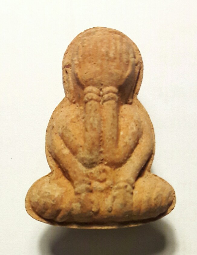 พระปิดตาหลวงปู่เคน วัดป่าหนองหว้า จ.สกลนคร เคาะเดียว 2 