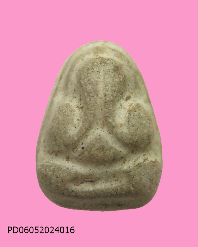 พระปิดตาเนื้อผง สวยๆ