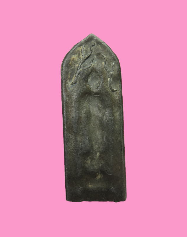 กำแพงนิ้วเนื้อชิน หลังแบบ หลวงพ่อขอม ปี 05