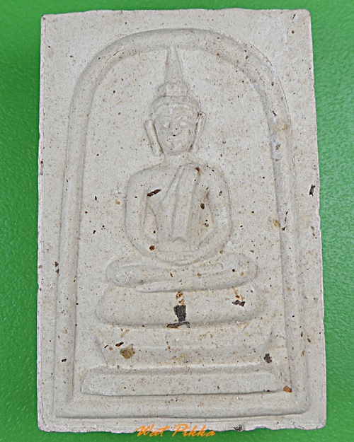 สมเด็จหลังรูปเหมือนหลวงพ่อน่วม วัดโพธิ์ศรีเจริญ สุพรรณบุรี .1131.*