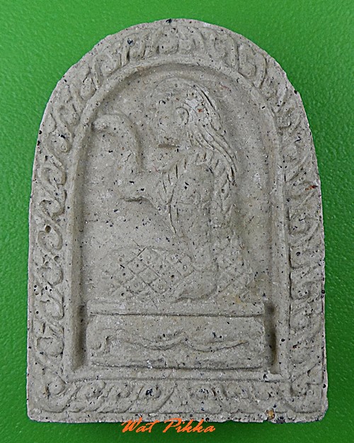 พระผงนางกวักหลวงพ่อทองเหลือ วัดท่าไม้เหนือ อุตรดิตถ์ .1771.*