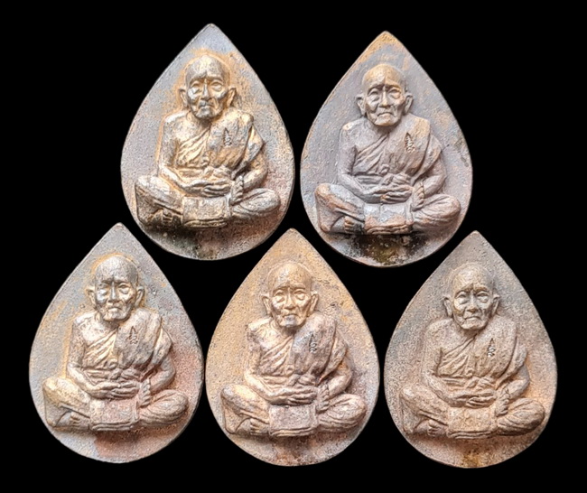 เคาะแรกแดง..รูปหล่อหยดน้ำ ๒๕๖๕..เนื้อสัมฤทธิ์ ๕ องค์..ลป.นน สำนักสงฆ์เขาพรานธูป จ.ประจวบคีรีขันธ์