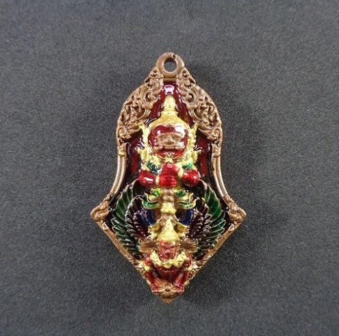 ท้าวเวสสุวรรณหล่อพุทธศิลป์ รุ่นกุเวรน้อยดวงเศรษฐี หลวงพ่อพัฒน์ วัดห้วยด้วน จ.นครสวรรค์ ปี ๒๕๖๕